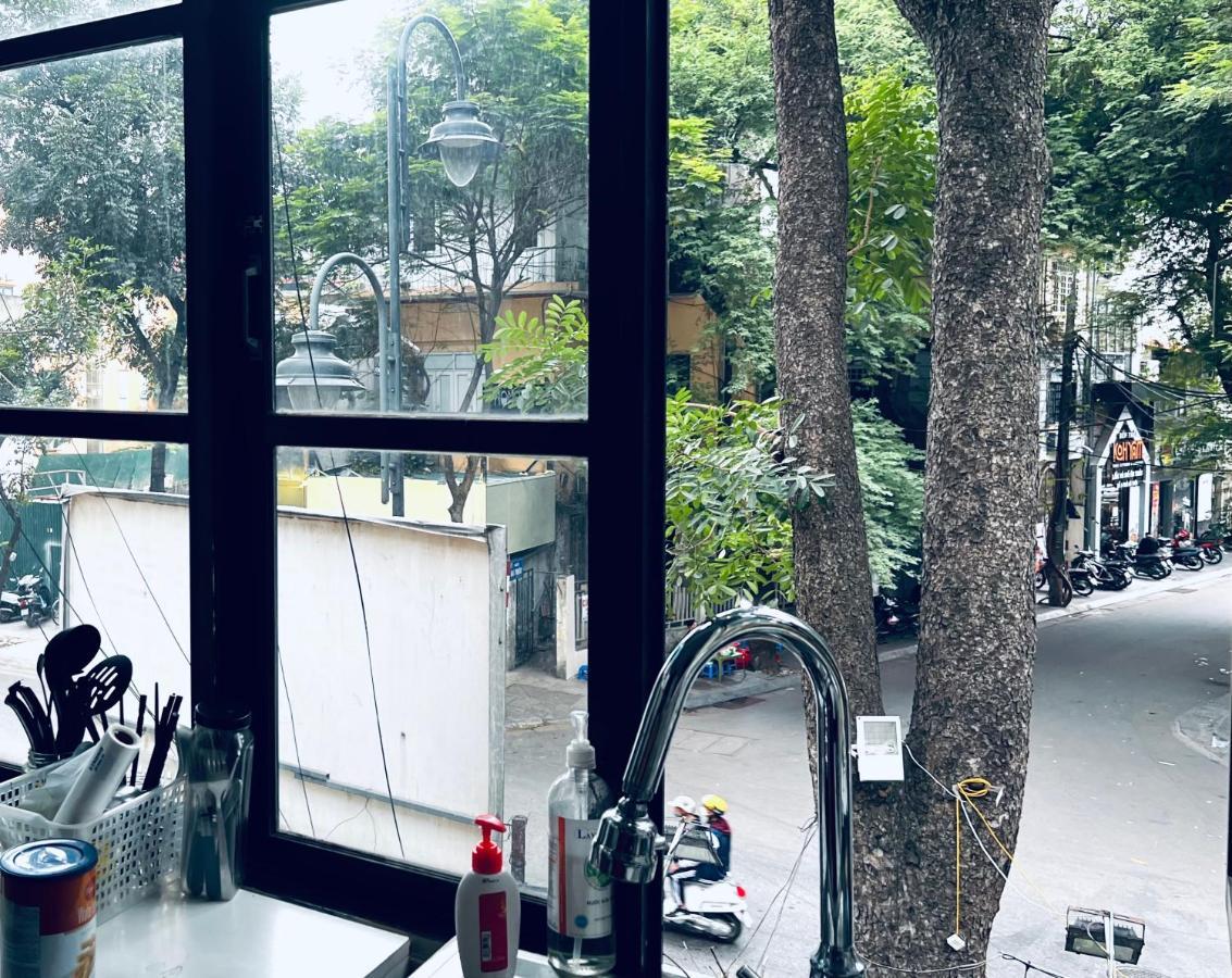 Bed and Breakfast The First Ba Trieu Hanoi Exterior foto