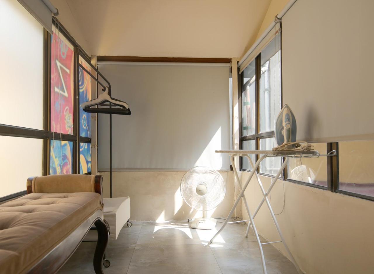 Bed and Breakfast The First Ba Trieu Hanoi Exterior foto