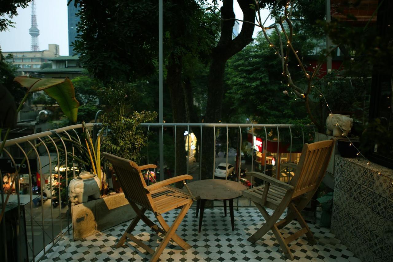Bed and Breakfast The First Ba Trieu Hanoi Exterior foto
